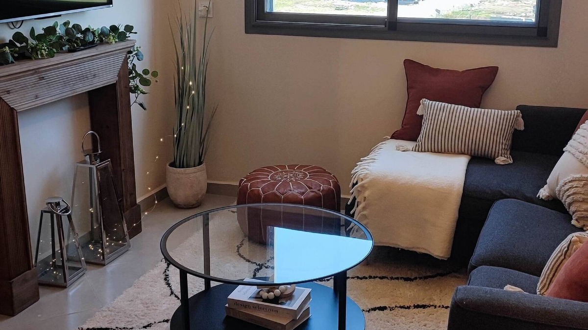 Gueznaia Apartment | Cosy, fully-equipped apartment, 6 min from airport, fiber optics, air conditioning, free parking.