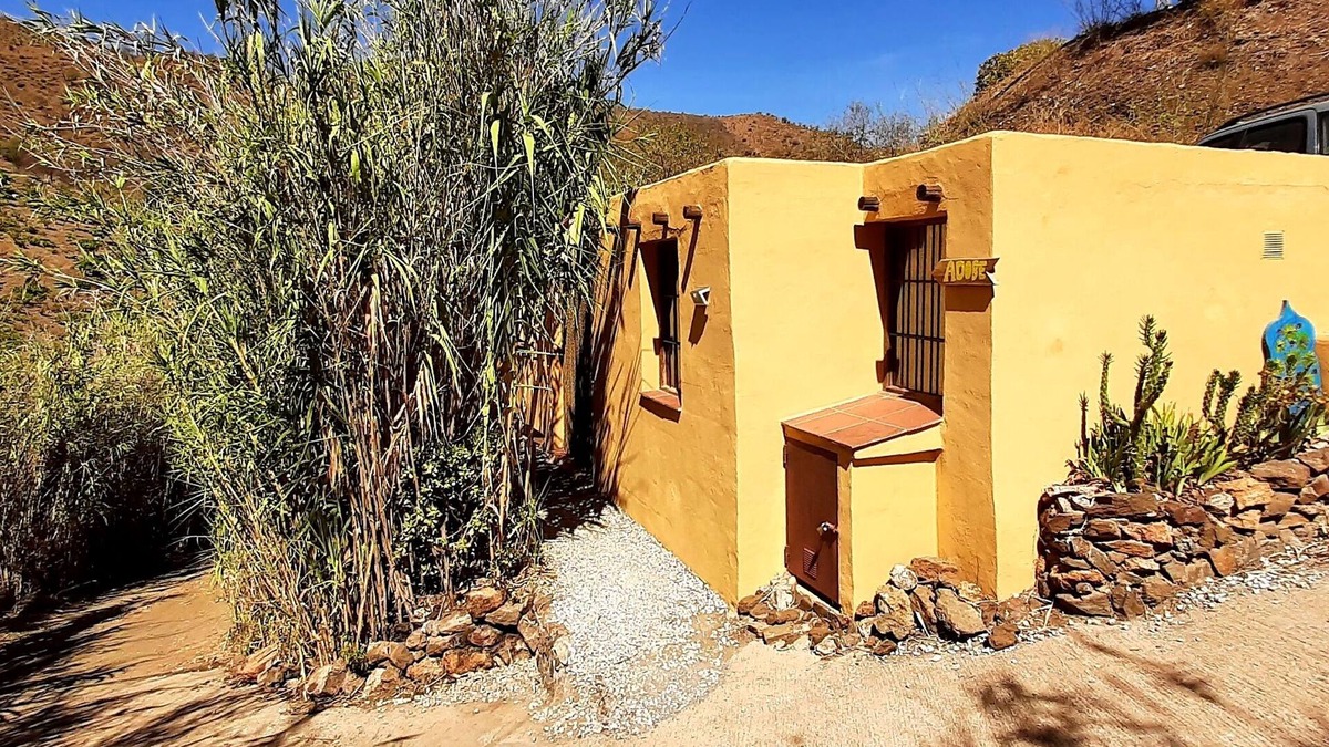 Cruz de Humilladero House | Cosy getaway retreat, yet not far from local amenities