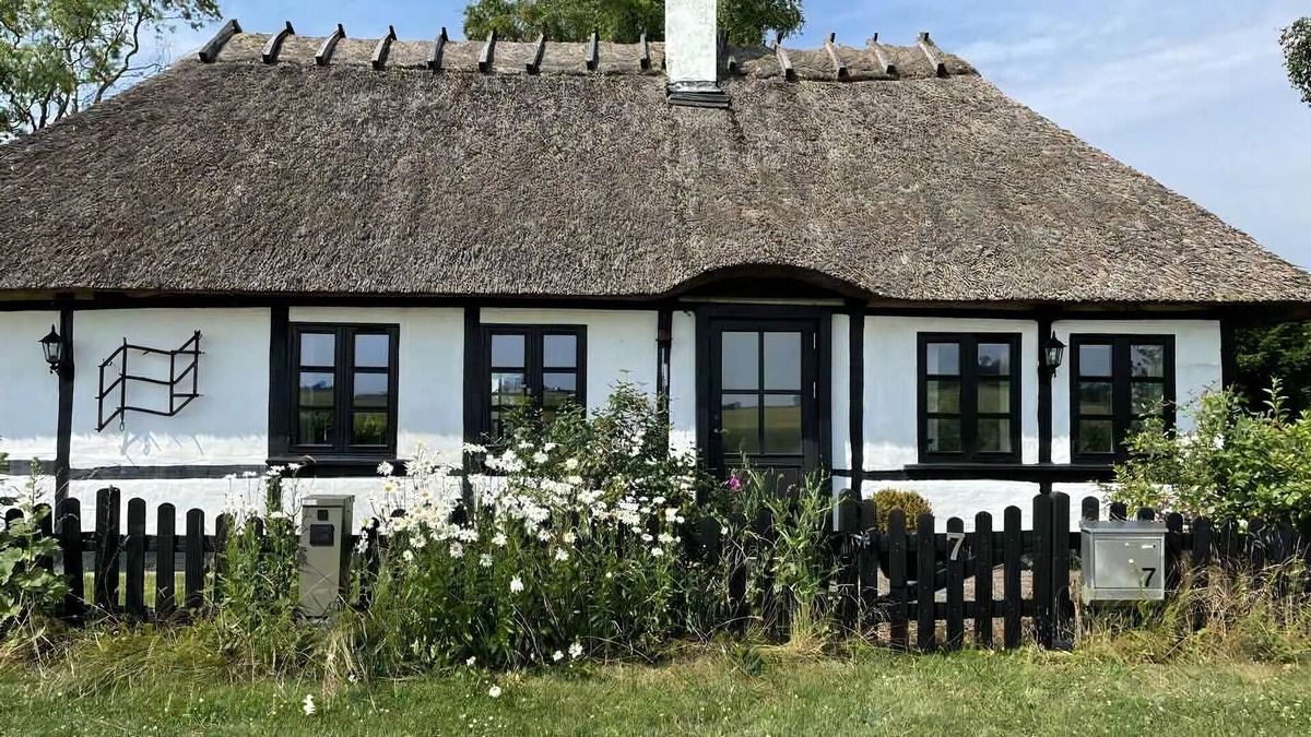 Errindlev House | Cosy half-timbered house on Lolland