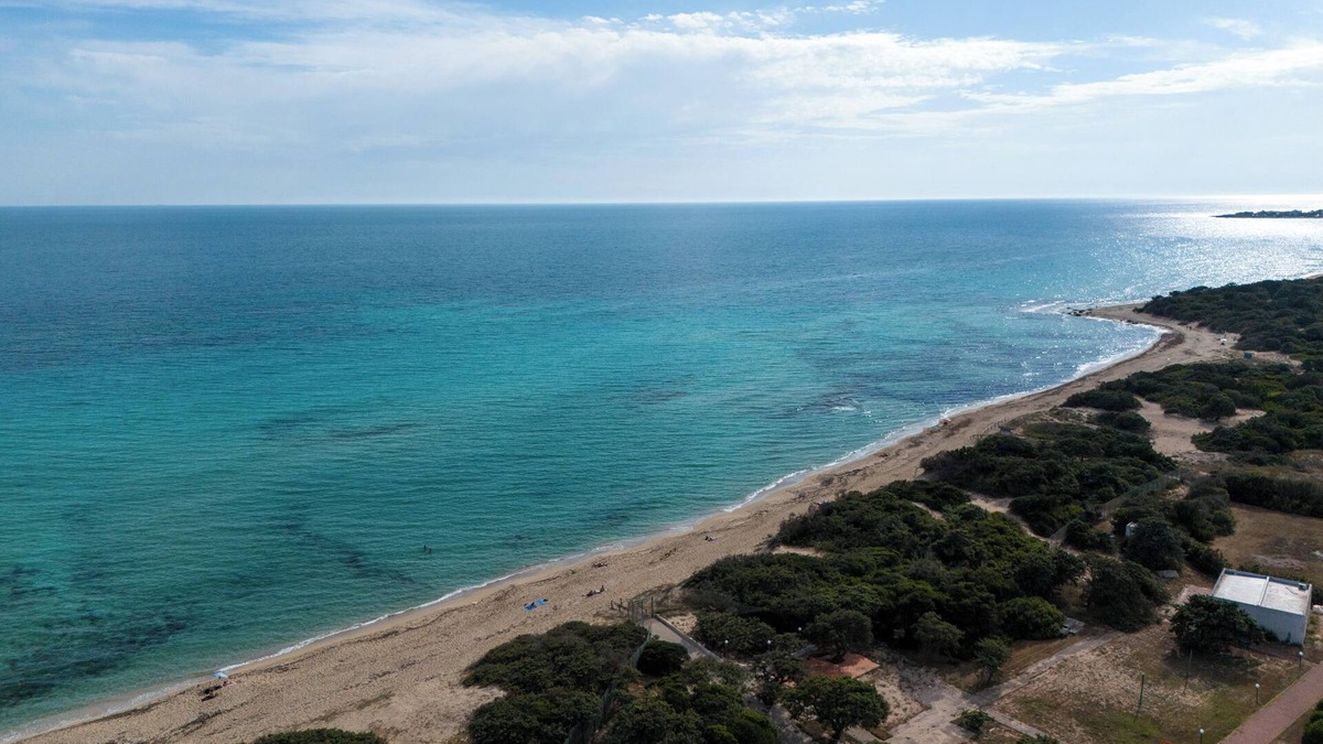 Punta Prosciutto Apartment | Cosy Holiday Apartment "Casa Julia" with Balcony and Terrace; Parking Available