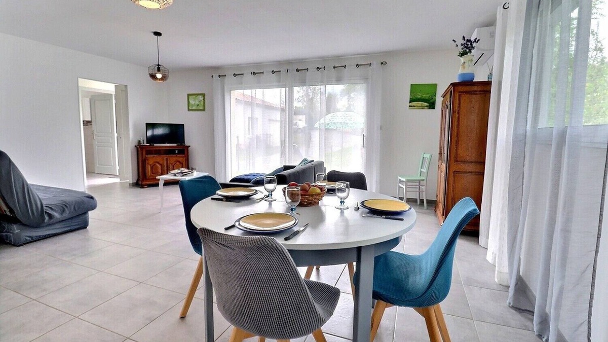 Pradons House | Cosy house close to the major sites of southern Ardèche