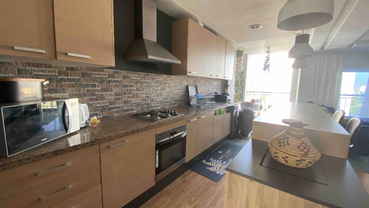 El Ensanche Apartment | Cosy & Modern flat, city center at 1 minute from the beach & Malabata