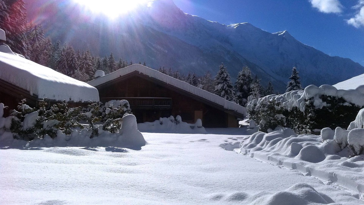 Les Tines Ski Chalet | Cosy Mountain Chalet with Mont-Blanc view, in proximity to ski stations