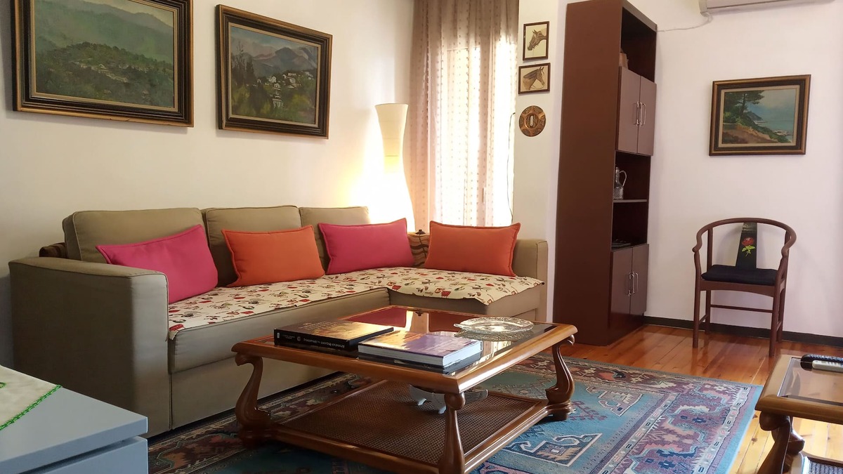 Thessaloniki Apartment | Cosy Penthouse (up to 6 guests) in the City Centre!