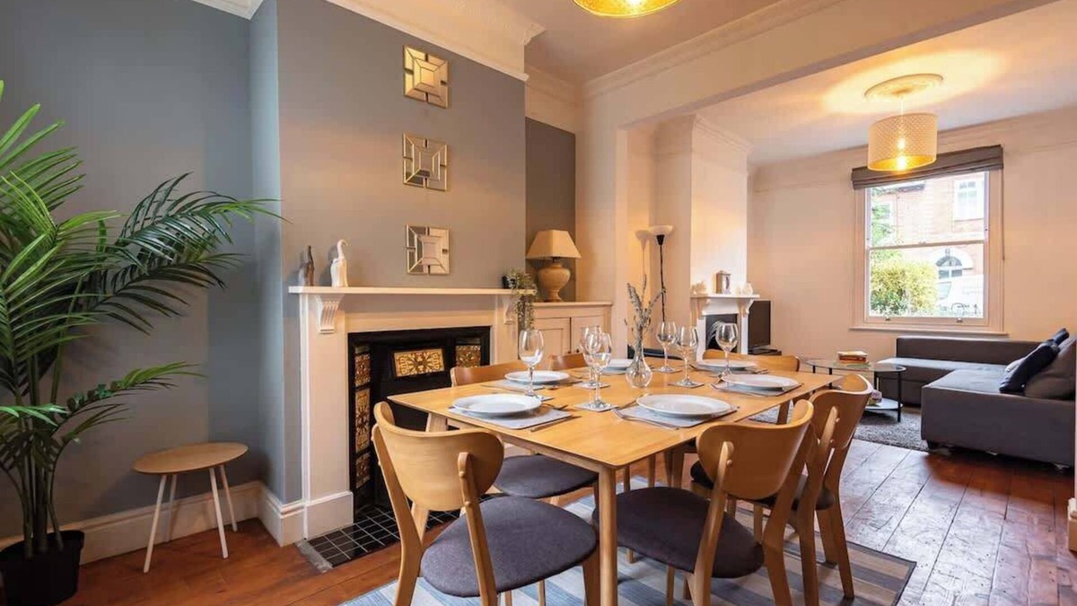 Reading House | Cosy Reading Home - Superfast WiFi, Private Garden