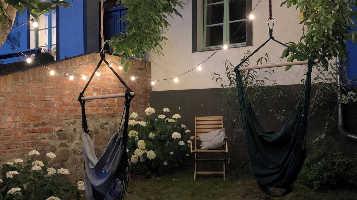 Swiebodzin House | Cosy, renovated old house, w/fireplace,10 min from the lake side. Pet friendly.