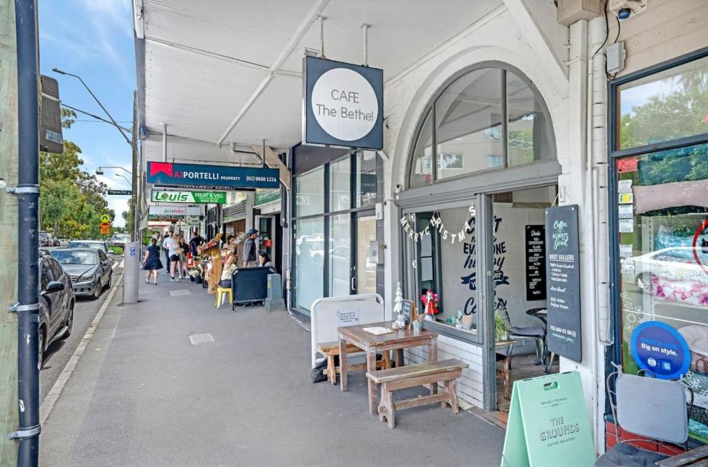 Glebe Apartment | Cosy Retreat in Central Location