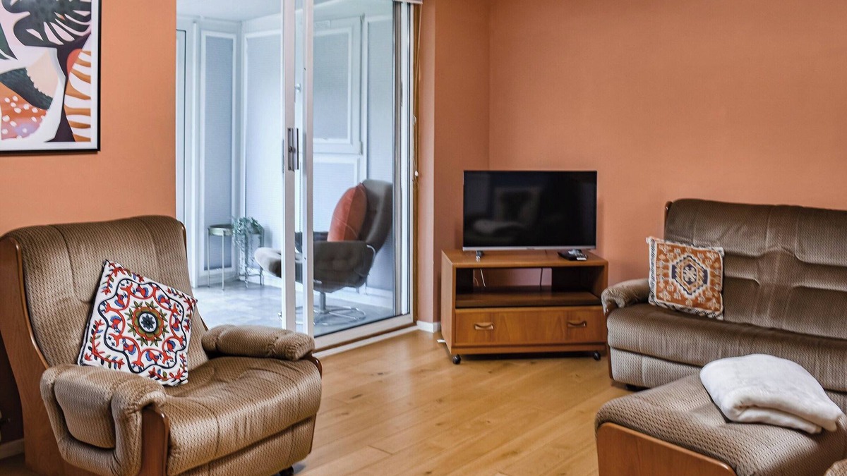 Southsea Cottage | Cosy Retreat Near The Beach