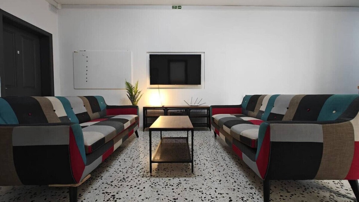 Pieta House | Cosy room 2 in guest house