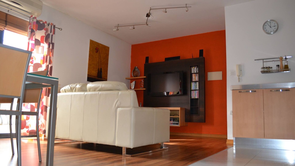 Msida Apartment | Cosy room with private bathroom in central modern apartment