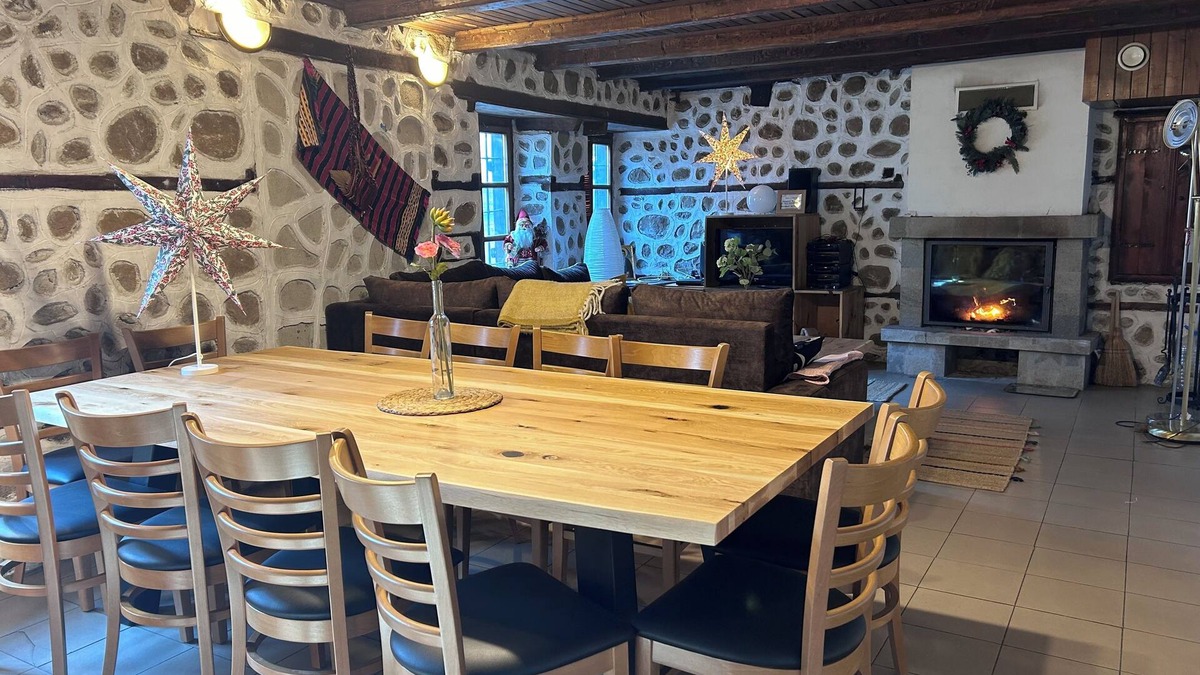 Old Town House | Cosy, rustic house ideal for big families and groups of friends.