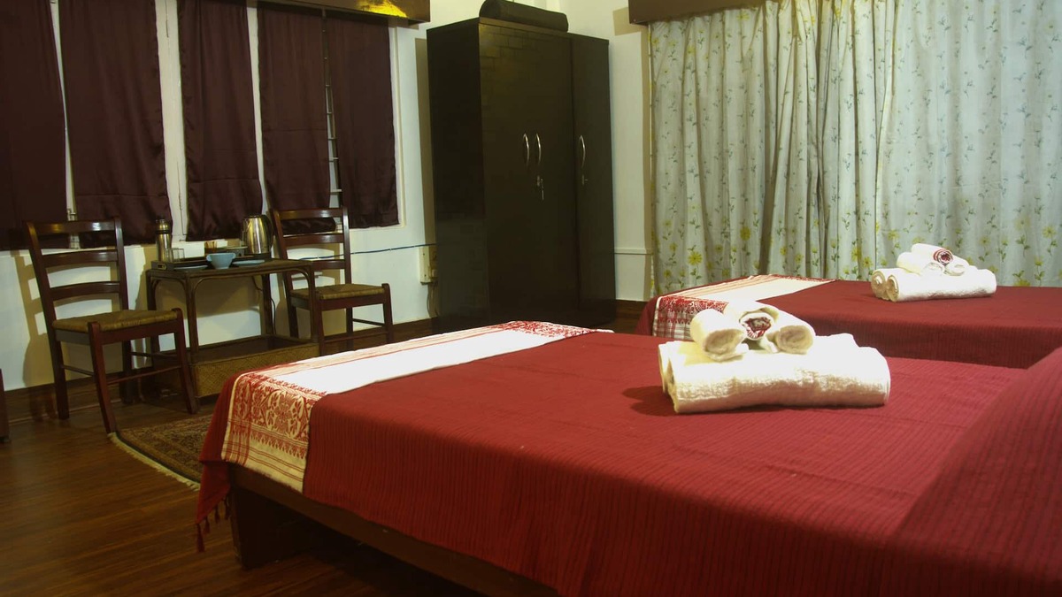 Sualkuchi House | Cosy & Spacious in Guwahati City