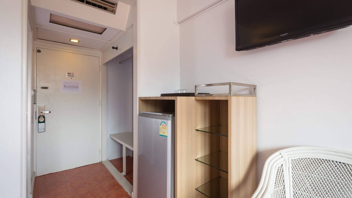 Karon Hotel | @ Cosy standard family room #05 @ Karon Beach