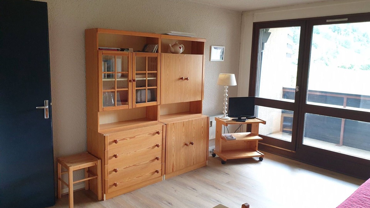 Correncon-en-Vercors Apartment | "Cosy Studio with Balcony at the Ski Slopes of Corrençon-en-Vercors"