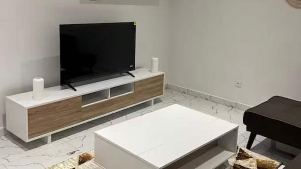 Yof Apartment | Cosy studio in the center of mamelle