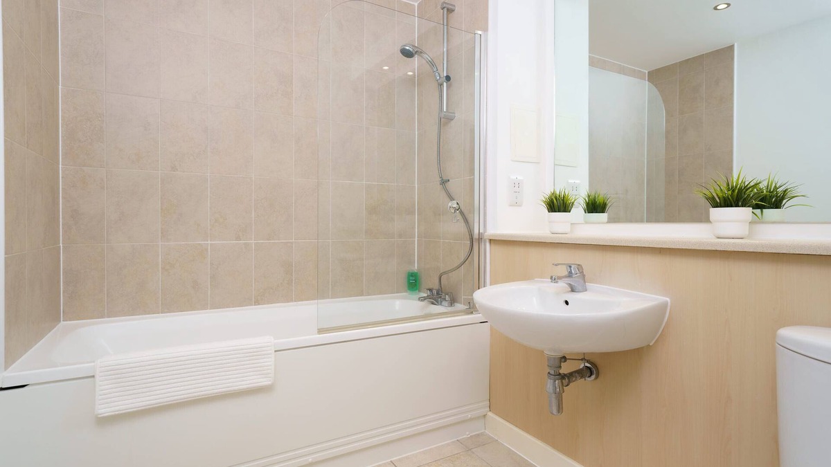 Bow Apartment | Cosy Studio Near Stratford, O2 & Canary Wharf