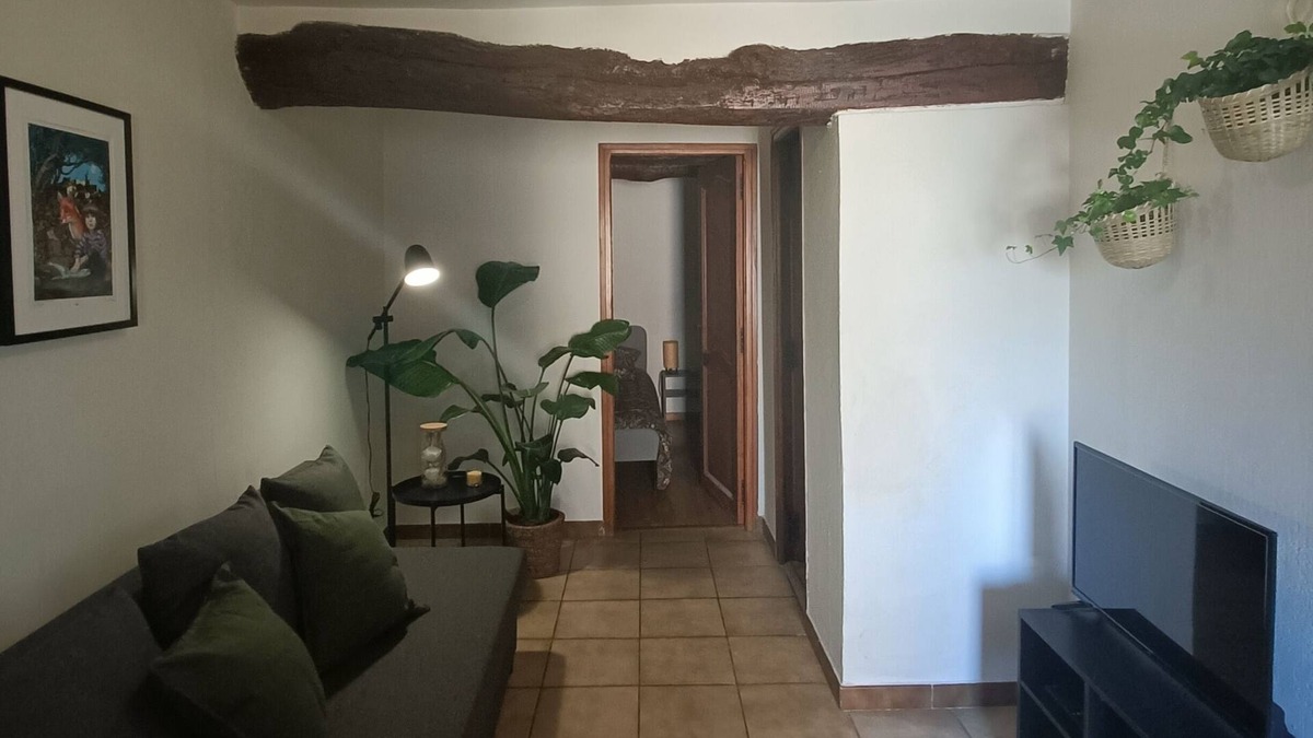 Sollies-Ville Apartment | Cosy T2 in the heart of a picturesque village