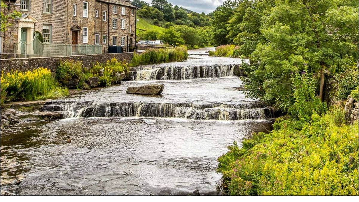 Gayle House | Cosy, traditional cottage overlooking waterfalls, Gayle, Hawes, Yorkshire Dales.