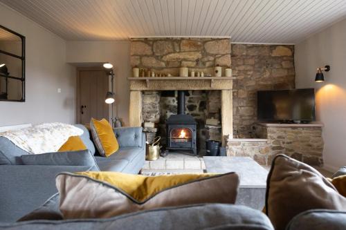 Chathill House | Cosy, tranquil, fully equipped & beautiful garden - Dene Cottage
