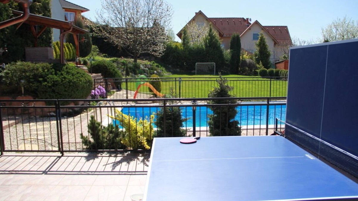 Kozarmisleny Villa | Cosy Wellness Villa at Historical South of Hungary