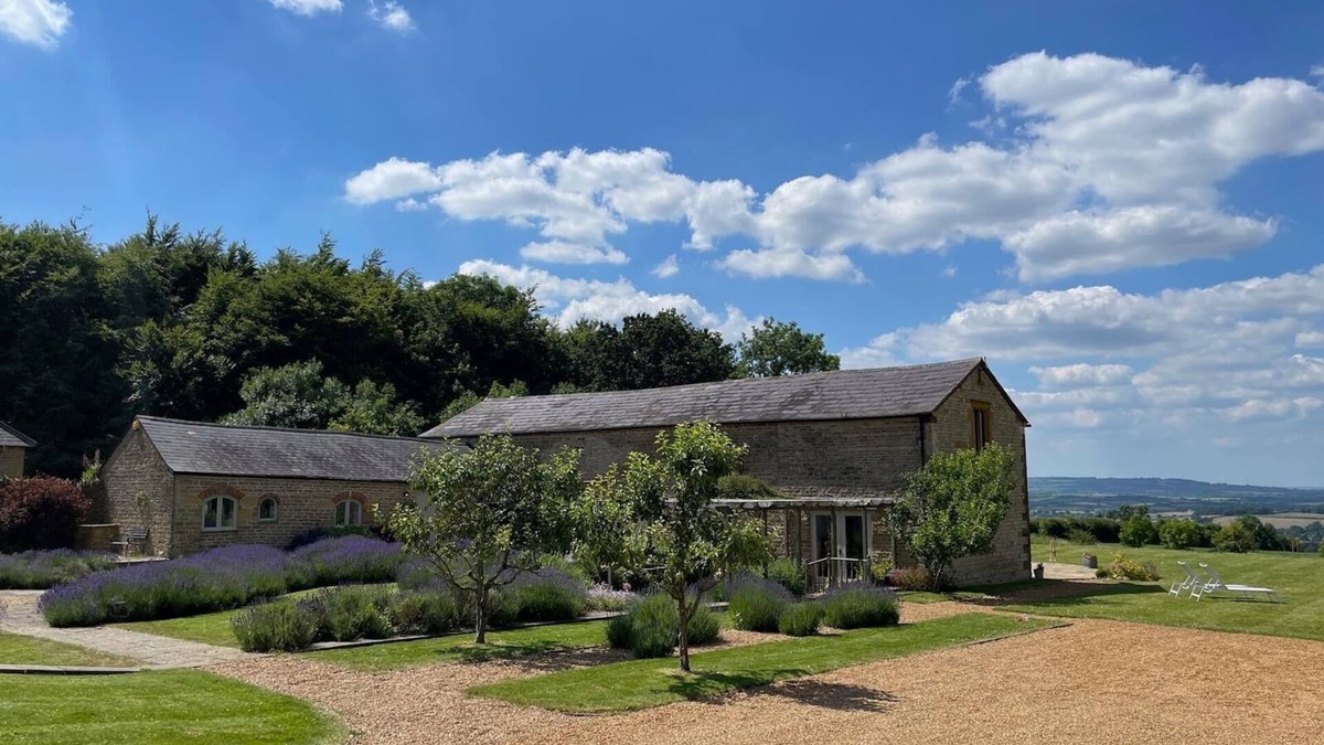 Whichford House | Cotswold Country Estate - stunning gardens and countryside views.