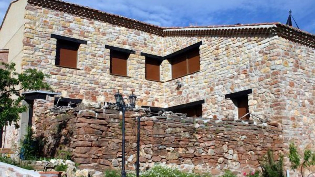 Espeja de San Marcelino Cottage | Cottage La Chimenea de Soria II in the surroundings of the Cañon de Rio Lobos