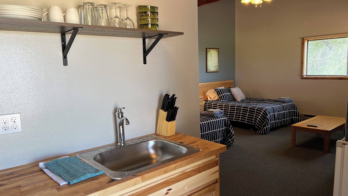 Big Horn County House | Cottage #2 at Three Mile
