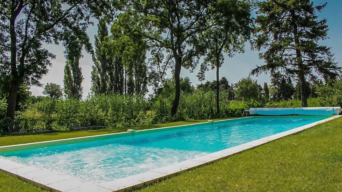 Colonzelle Cottage | Cottage 'Billard' with Shared Pool, Shared Terrace and Wi-Fi