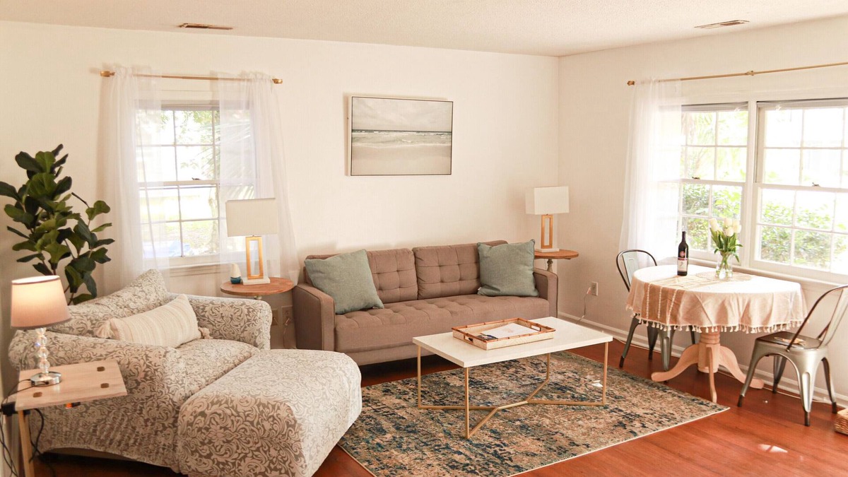 Isle of Palms House | "Cottage by the Sea"