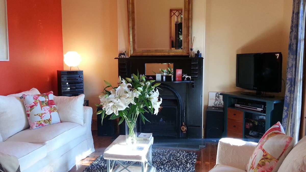 Rockdale Bed & Breakfast | Cottage Circa 1923 Homestay with Breakfast and Friendly Host