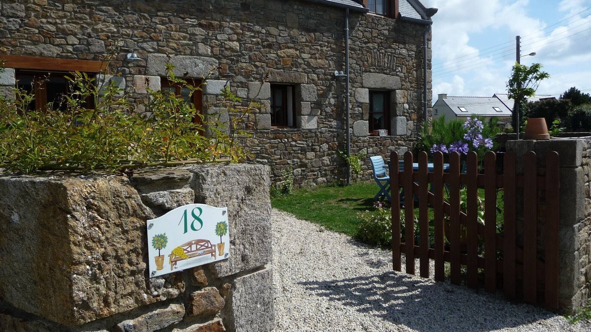 Saint-Coulomb Cottage | Cottage country house in ST Coulomb 800M beaches, near St Malo