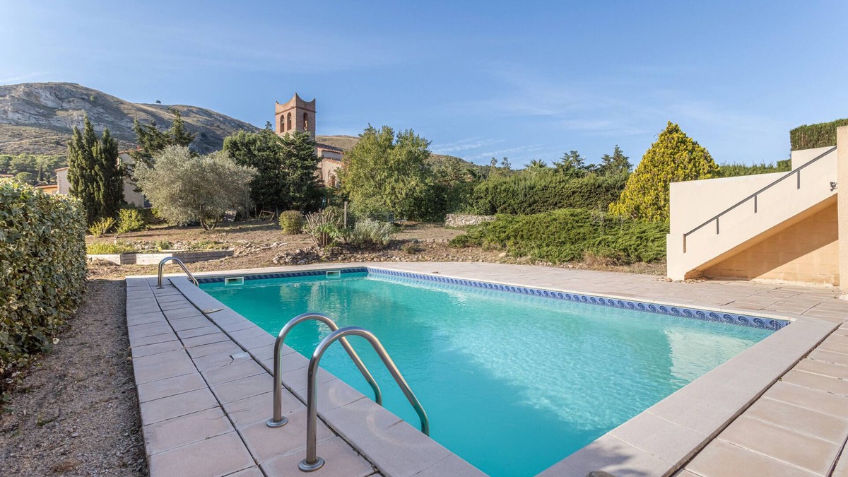 Camelas House | Cottage 'Dels Ocells' with Sea View, Shared Pool and Wi-Fi