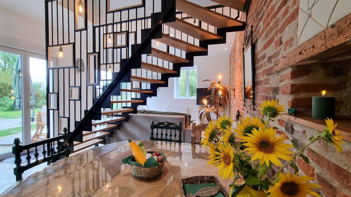 Precieux Cottage | Cottage for 5 in Précieux with terrace and farm animals