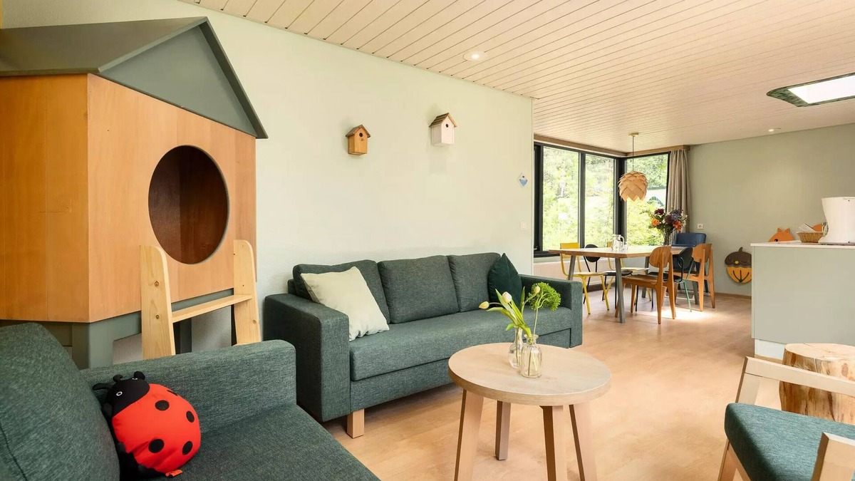 Bispingen House | Cottage Forest Animals 6 People