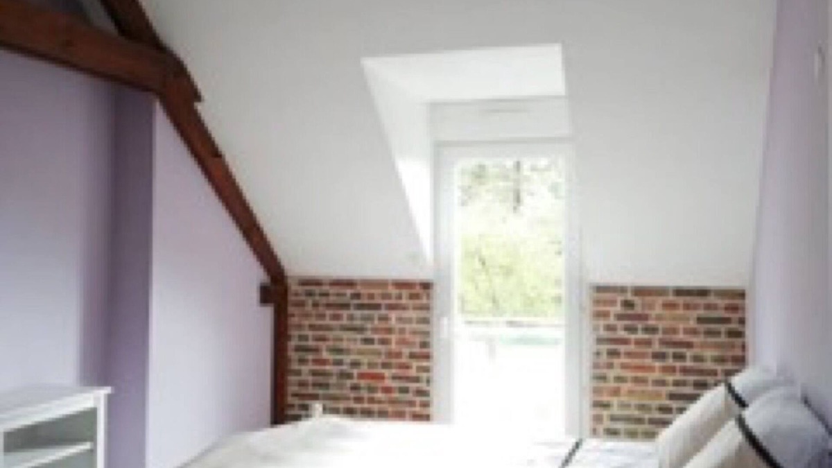 Camblain-l'Abbe House | Cottage 'Gîte Du Manoir De Camblain' with Shared Terrace, Private Garden and Wi-Fi