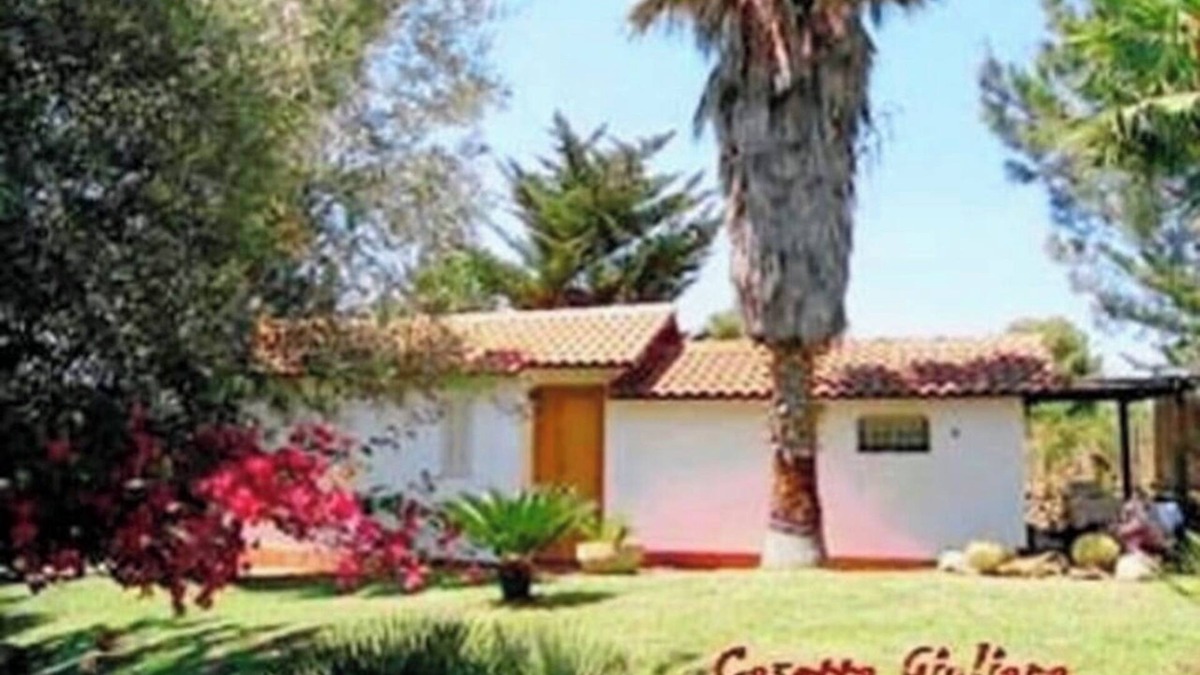 Noto Marina House | Cottage Giuliana distant 300 from the sea - ideal for couple