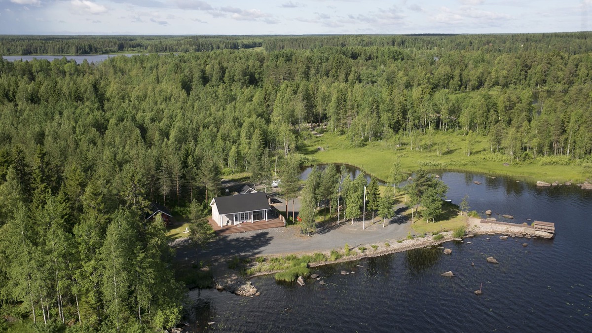 Kinnula Cottage | COTTAGE+GRANARY+KARAOKE+LEAN-TO