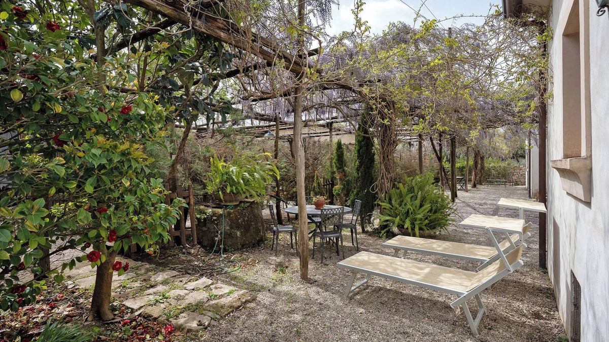 Meta Cottage | Cottage 'Immerso Nel Verde' with Sea View, Shared Terrace and Wi-Fi