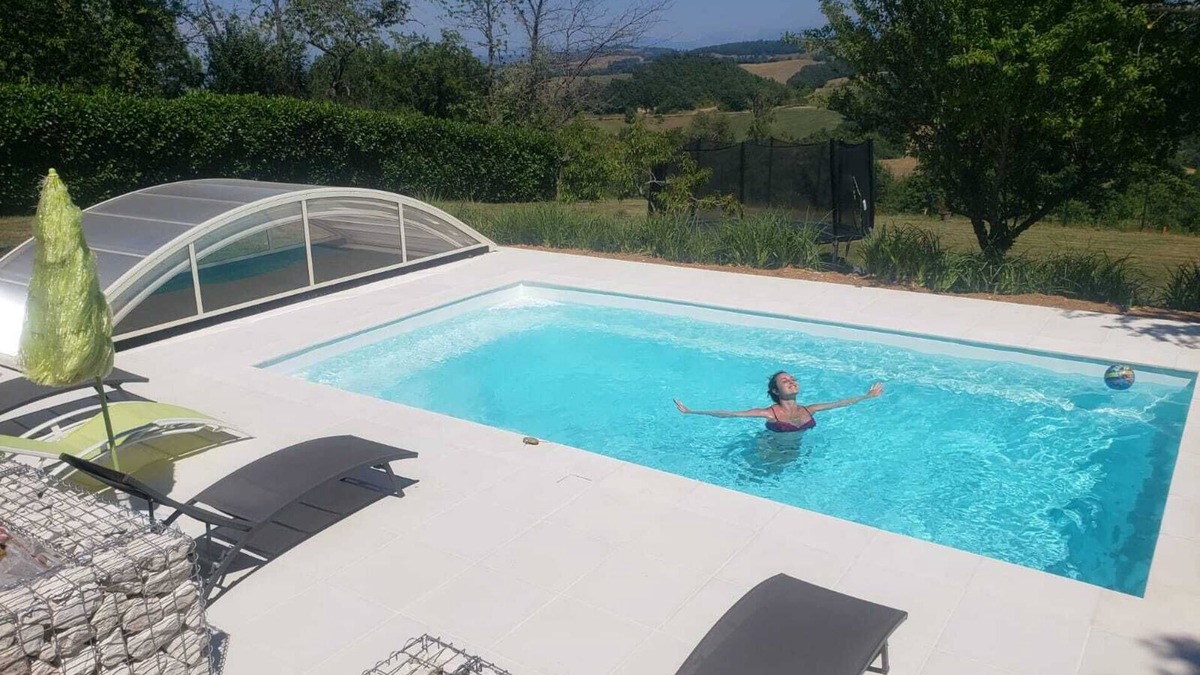 Bievre Isere House | Cottage in Brion 4 * in Isère Rhône Alpes satellite TV extra view