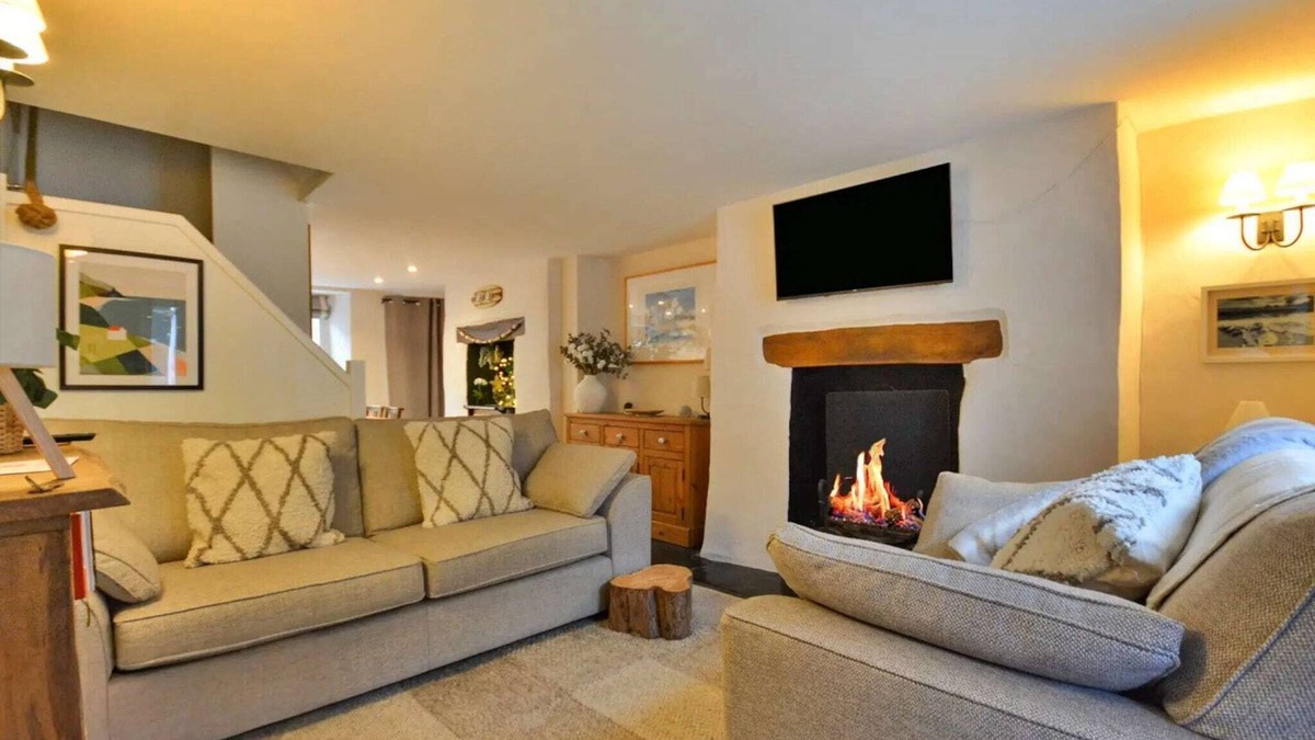 Cawsand Cottage | Cottage in Cawsand near the Beach
