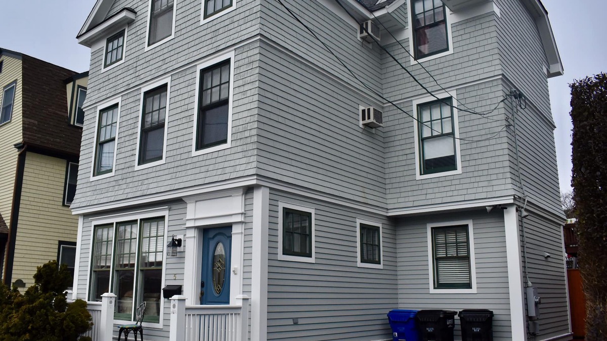Yachting Village House | Cottage in Heart of Downtown Newport