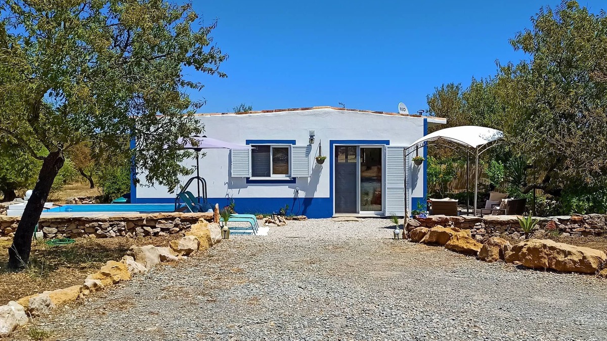 Moncarapacho e Fuseta Cottage | Cottage in middle of almond orchard 15 minutes from Fuseta beach