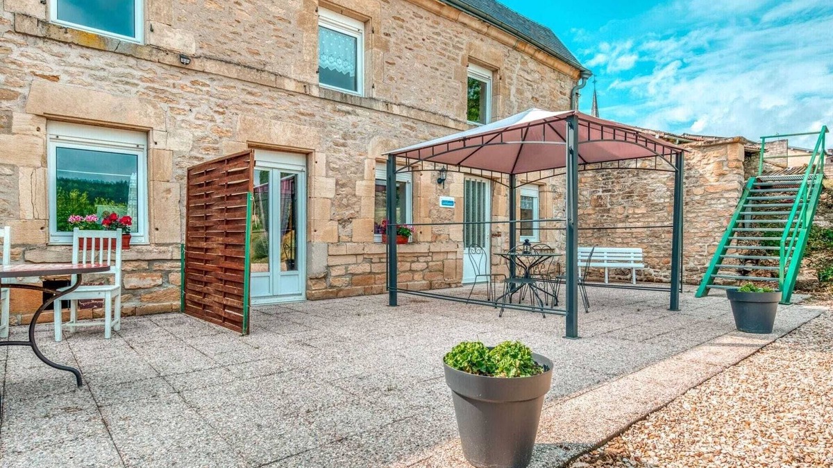 Nouart Cottage | Cottage in Nouart Countryside