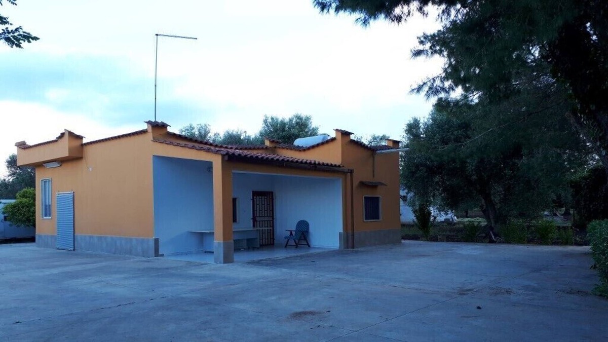 Salento Peninsula Villa | Cottage in the countryside of Mesagne (BRINDISI)