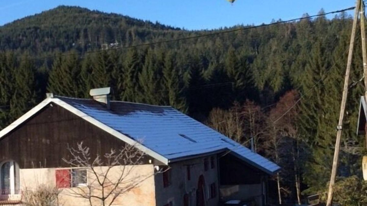 Gerbepal Cottage | cottage in the heart of the countryside with pool access