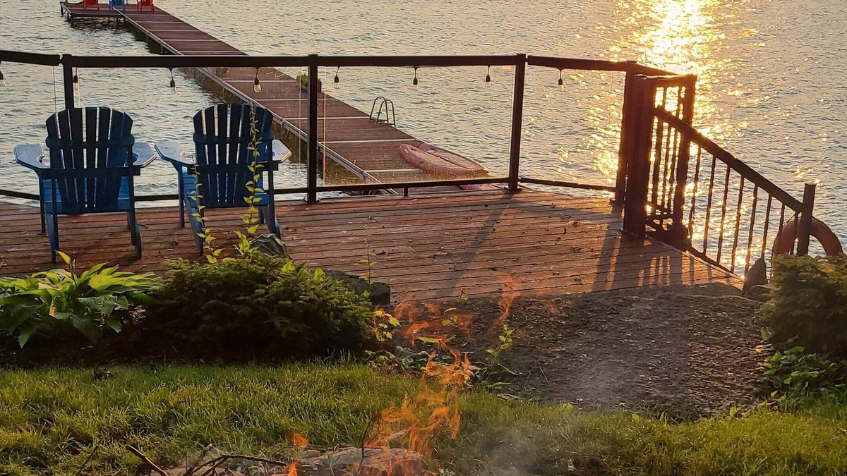 Washago Cottage | Cottage Lake Life - Stunning Lake Couchiching Waterfront Rental Property