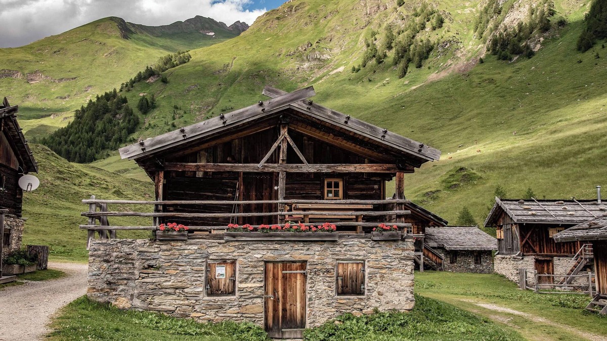 Rio di Pusteria Cottage | Cottage 'Lechnerhütte Fane Alm' with Mountain View, Wi-Fi & Terrace