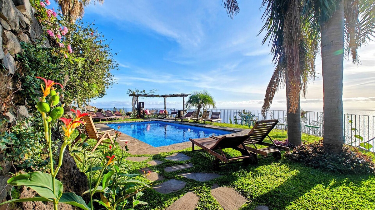 Arco da Calheta Cottage | Cottage Levada, rural retreat with ocean view
