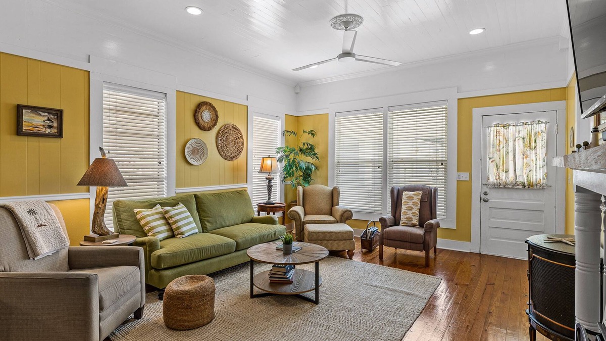 Port St. Joe Cottage | Cottage located steps away from downtown PSJ.