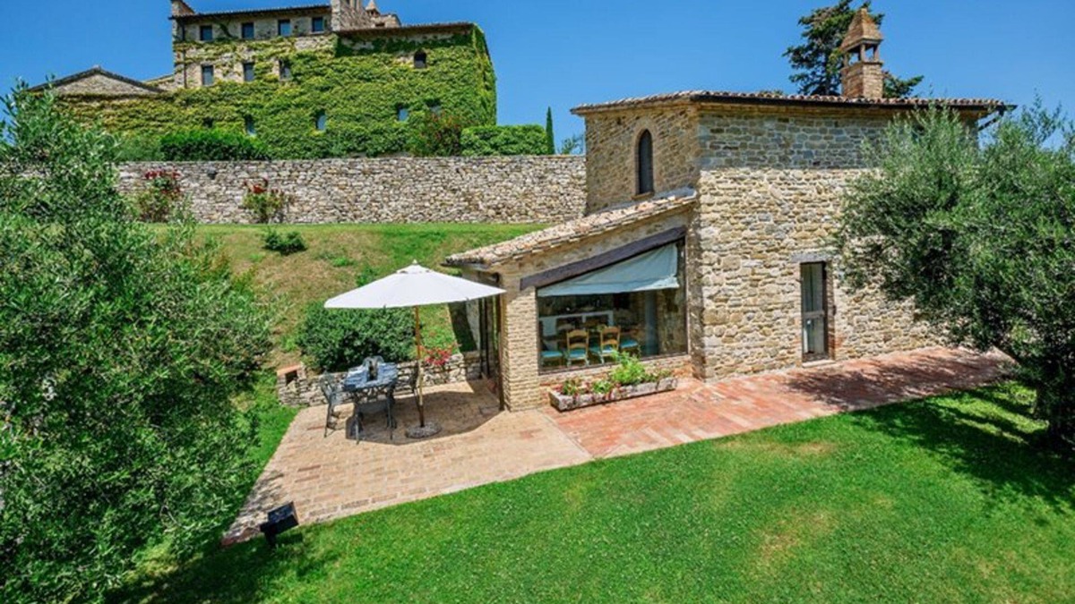 Umbertide Apartment | Cottage - Luxury Vacation Rental in Umbertide